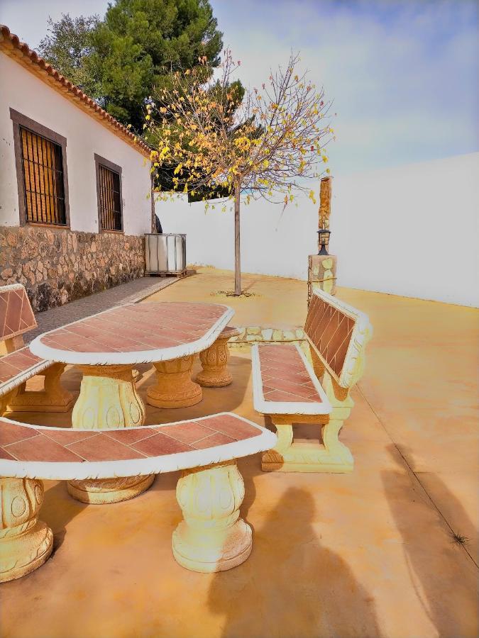 Casa Rural Las Palmeras Tobarra Exterior photo