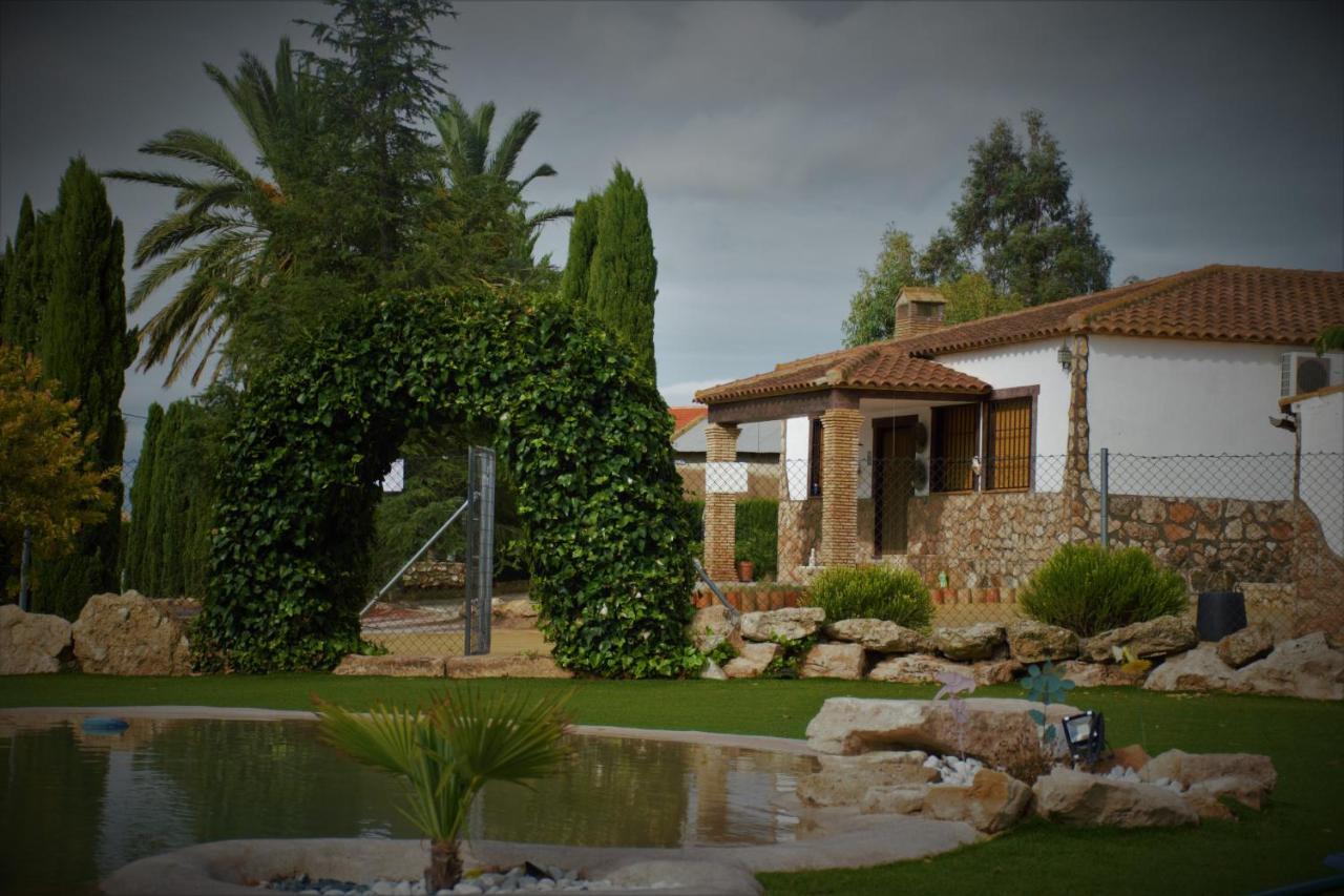 Casa Rural Las Palmeras Tobarra Exterior photo